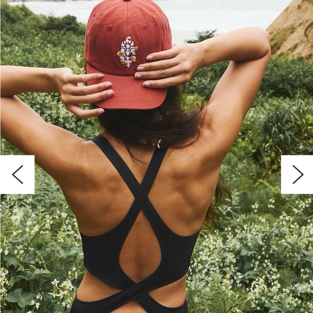 Free People Movement - Picture 2 of 8